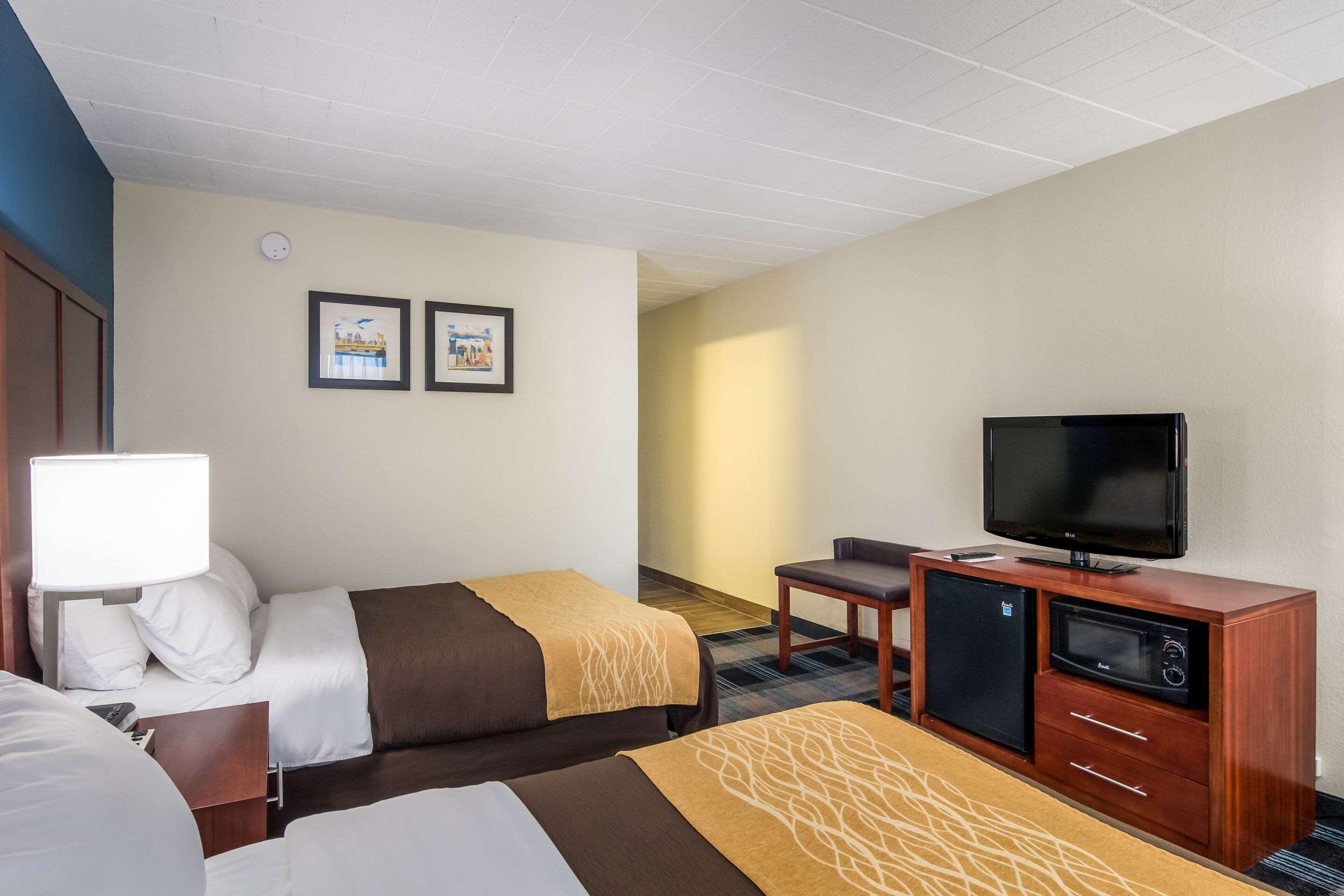 Mainstay Suites Verona Εξωτερικό φωτογραφία