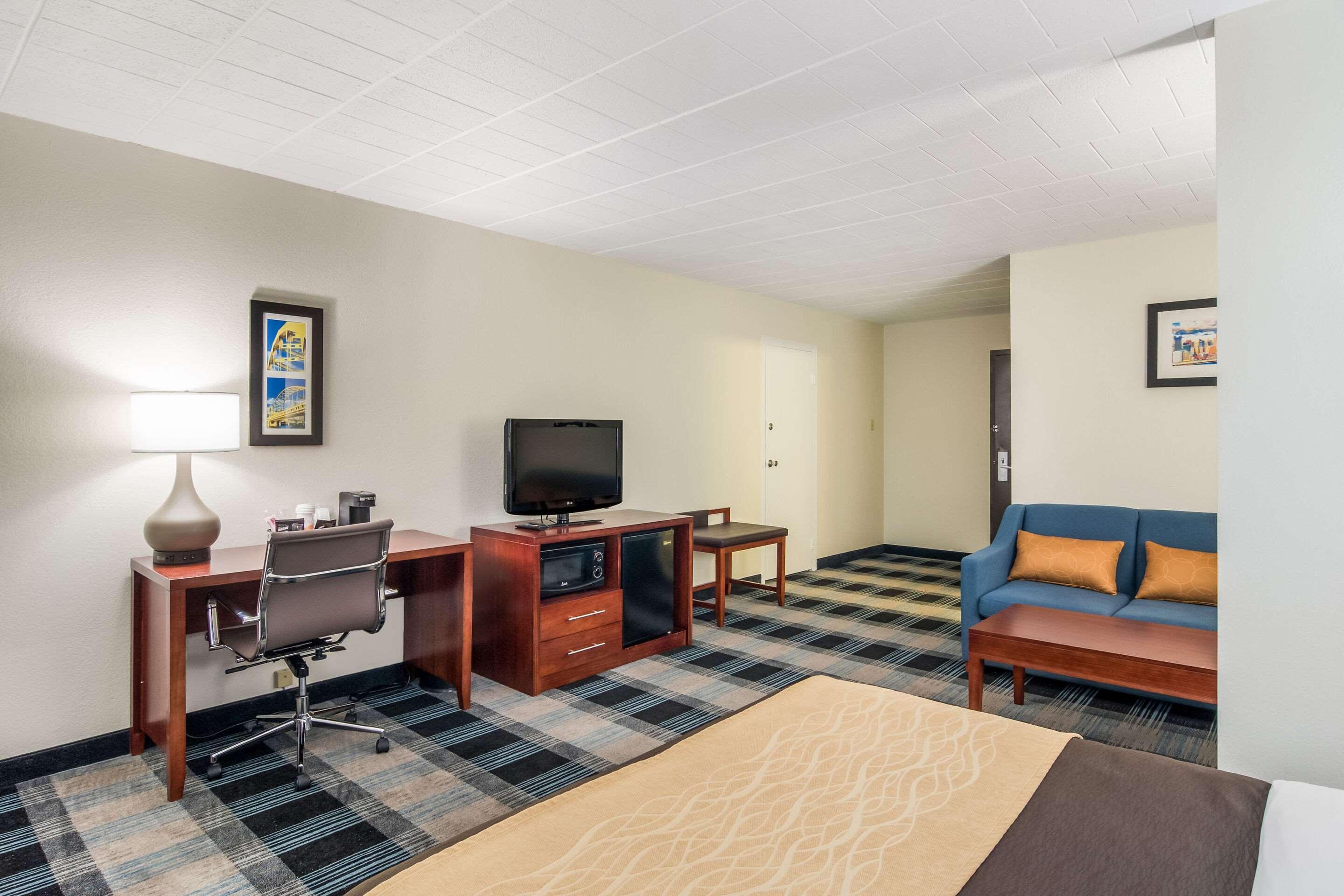 Mainstay Suites Verona Εξωτερικό φωτογραφία