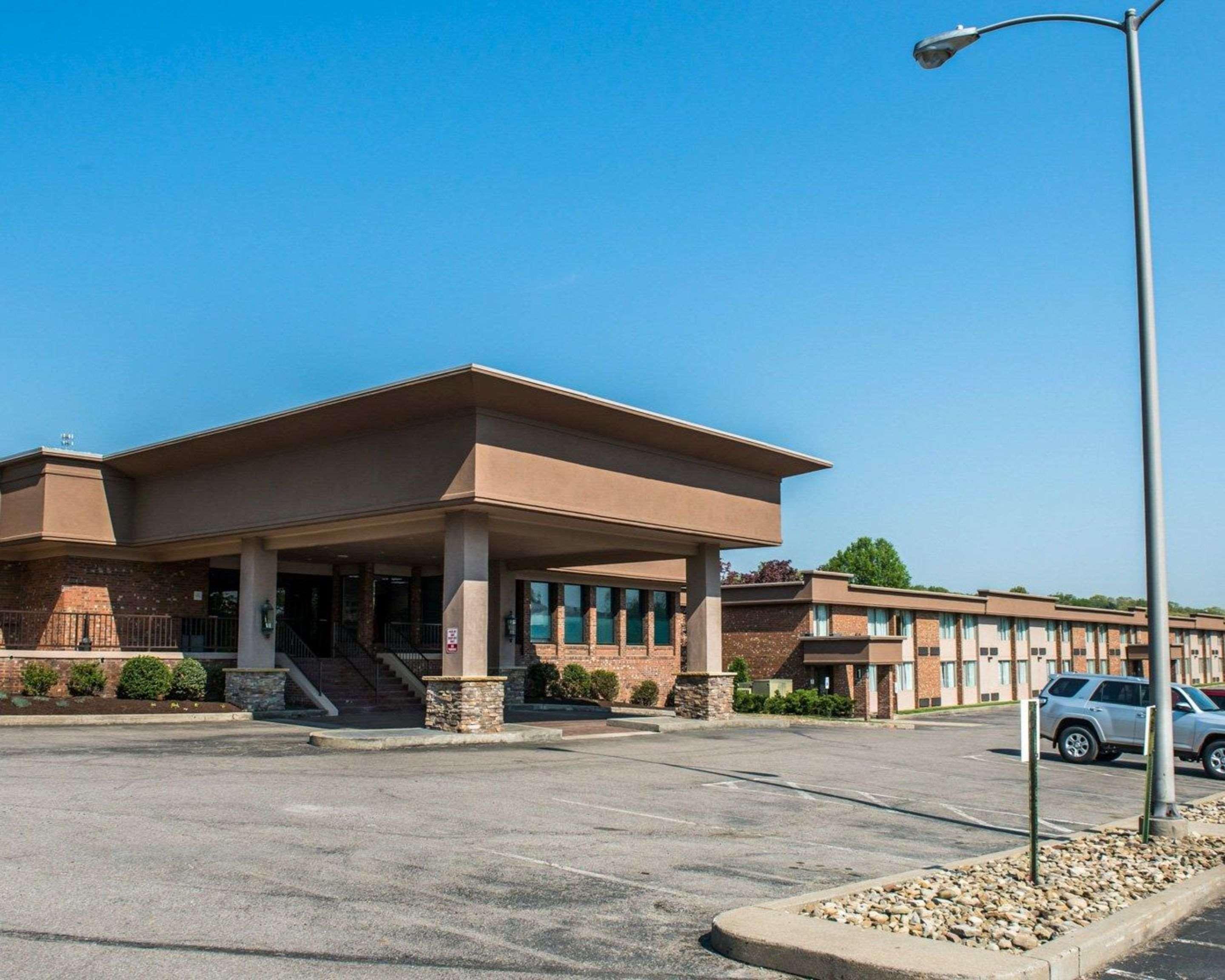 Mainstay Suites Verona Εξωτερικό φωτογραφία