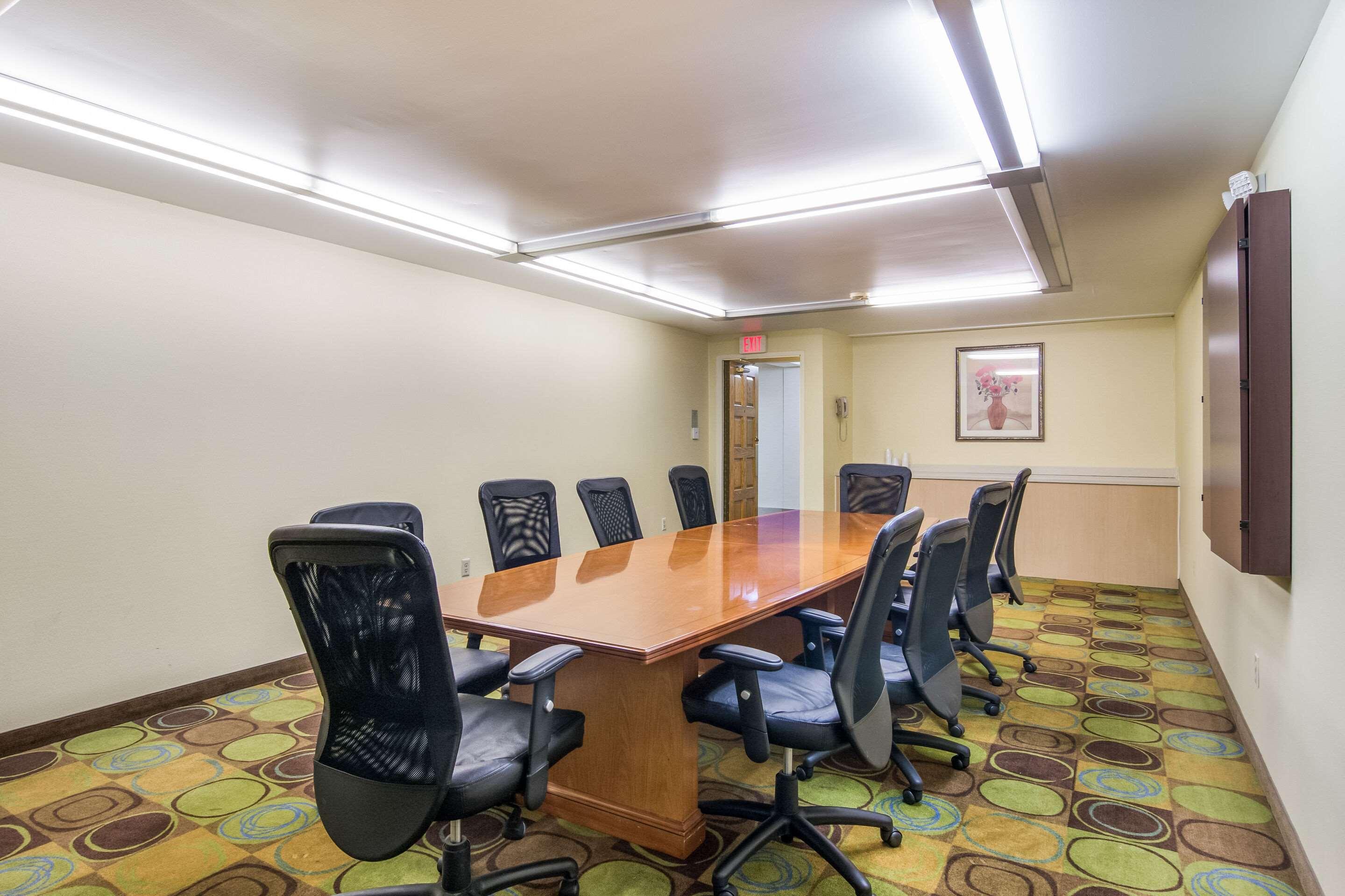 Mainstay Suites Verona Εξωτερικό φωτογραφία