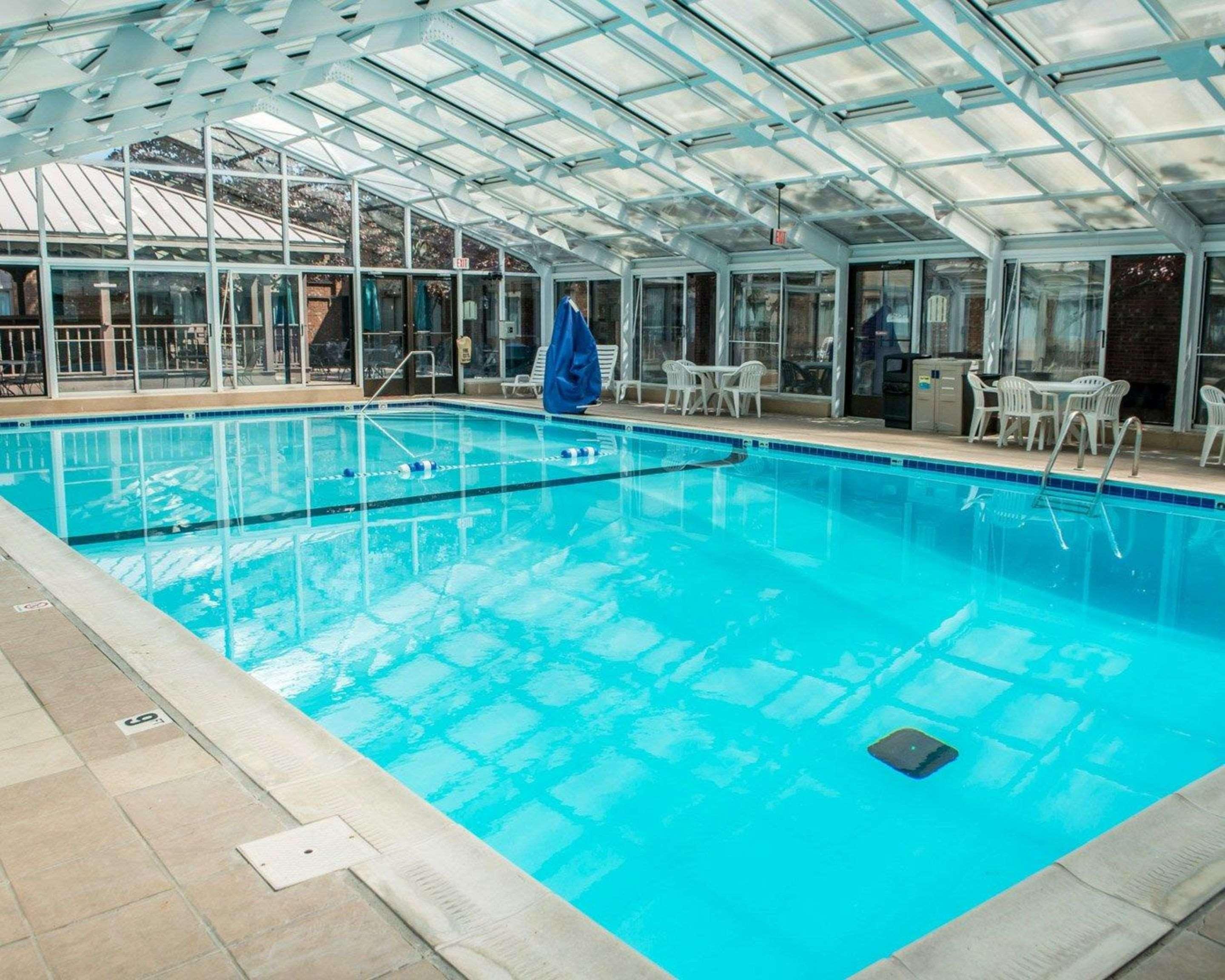 Mainstay Suites Verona Εξωτερικό φωτογραφία